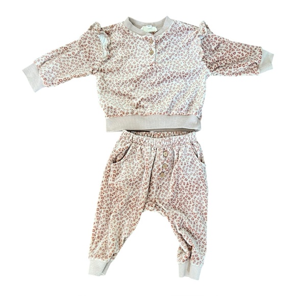 Lot of 6-12M Outfits Baby Girl, Nike, Jessica Simpson, Splendid, Pippa & Julie - Picture 12 of 15